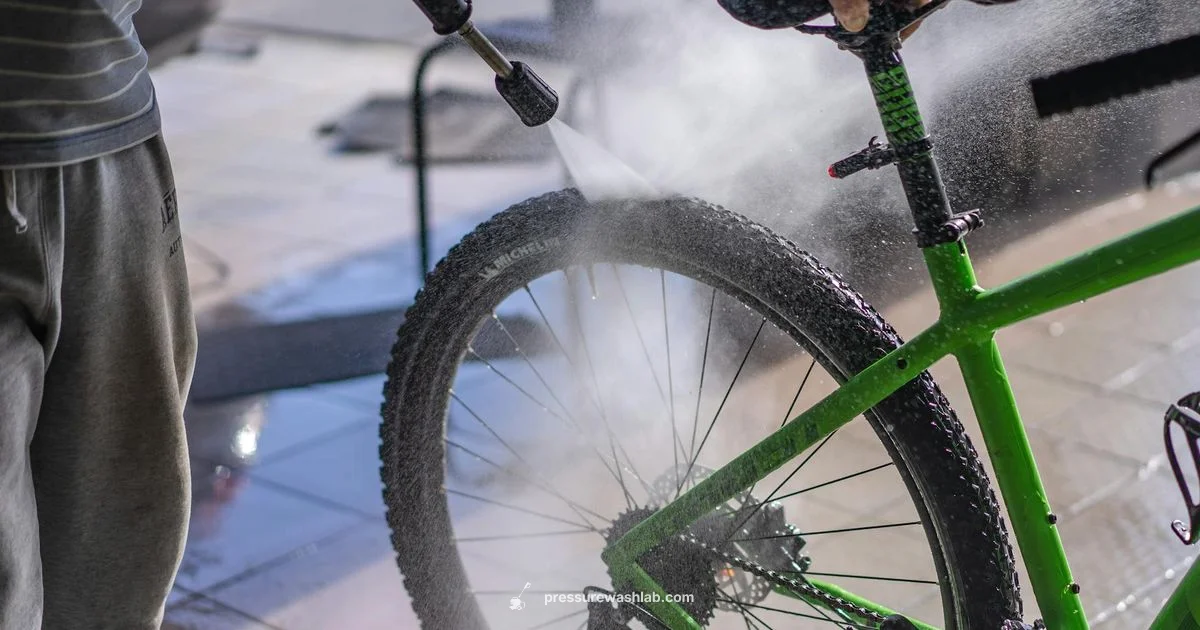 Vinyl Siding Guide - Pressure Wash Lab