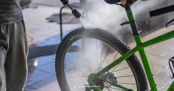 Vinyl Siding Guide - Pressure Wash Lab